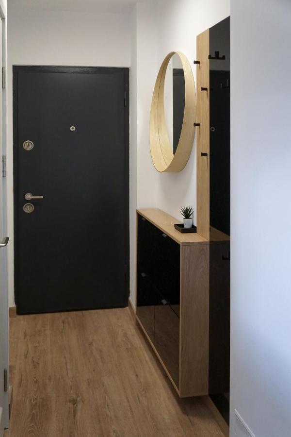 Sunnyside - Location Apartament Bucureşti
